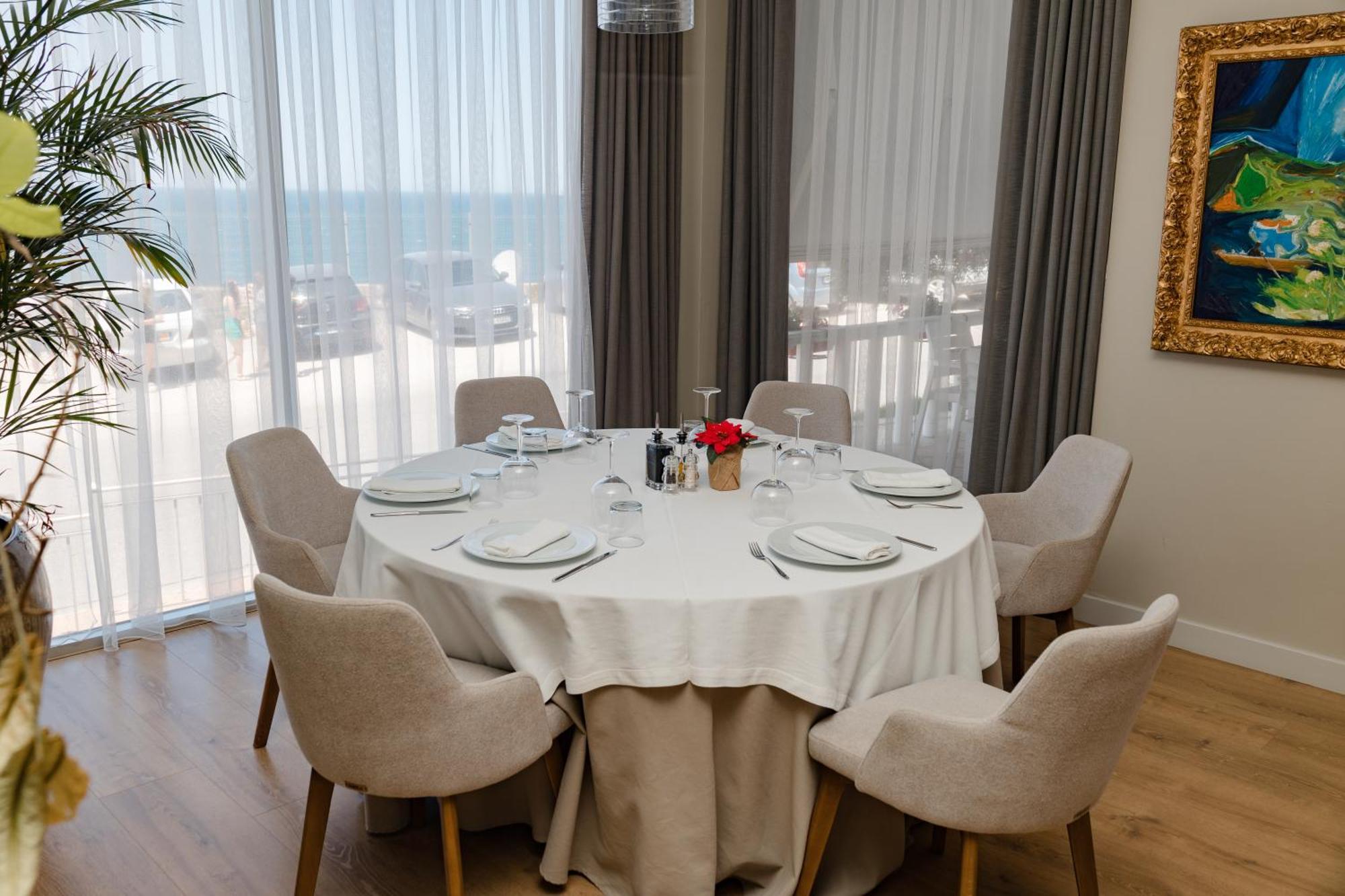 Grand Riviera Blu- Seaside Hotel Radhimë المظهر الخارجي الصورة