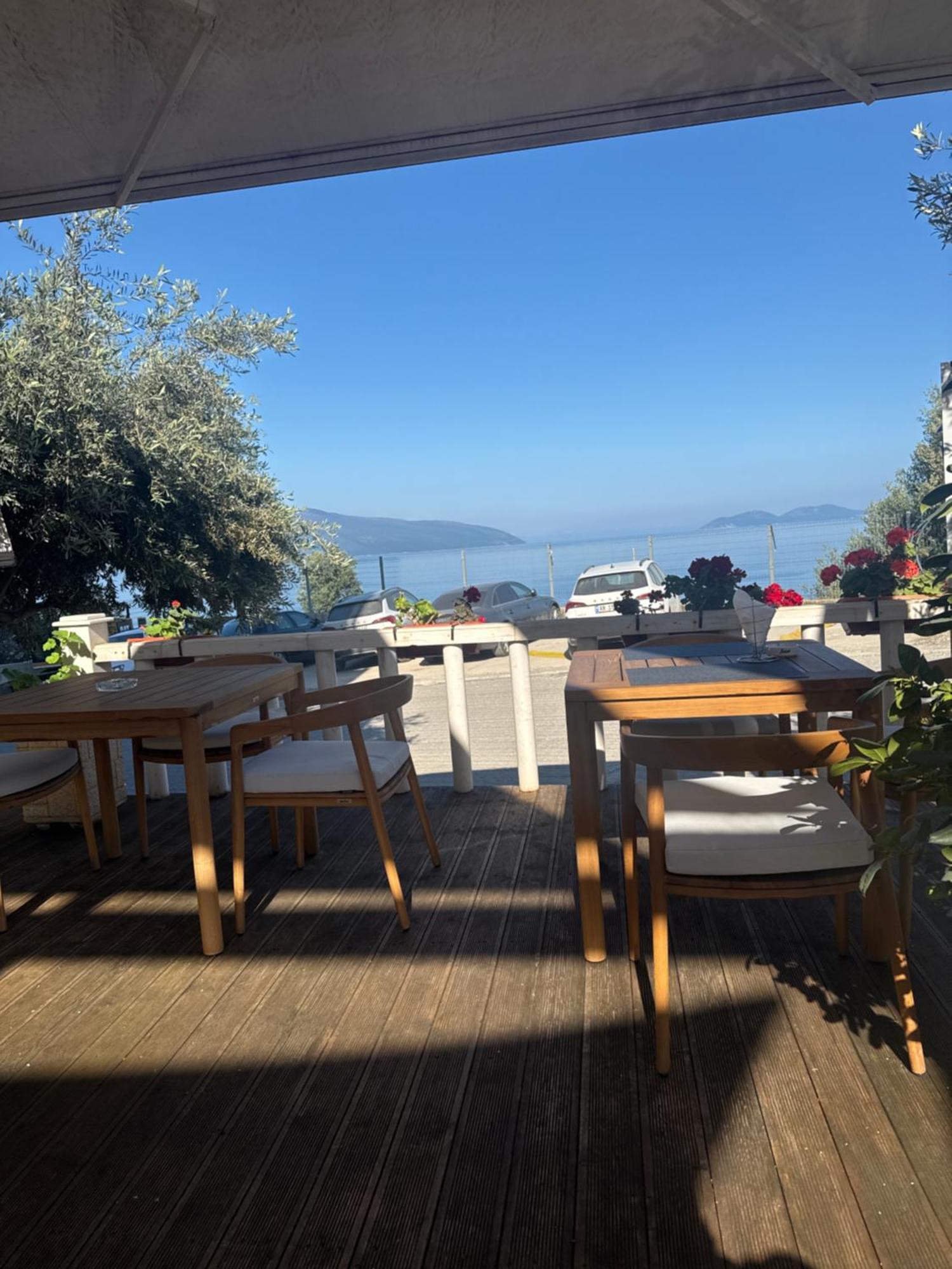 Grand Riviera Blu- Seaside Hotel Radhimë المظهر الخارجي الصورة